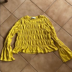 Yellow rouched bell sleeve knit top